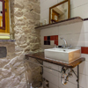 Head Stone room shower