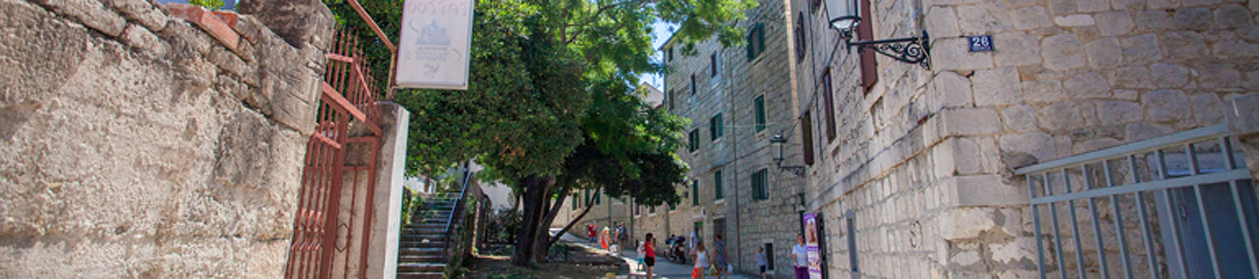 private room in split